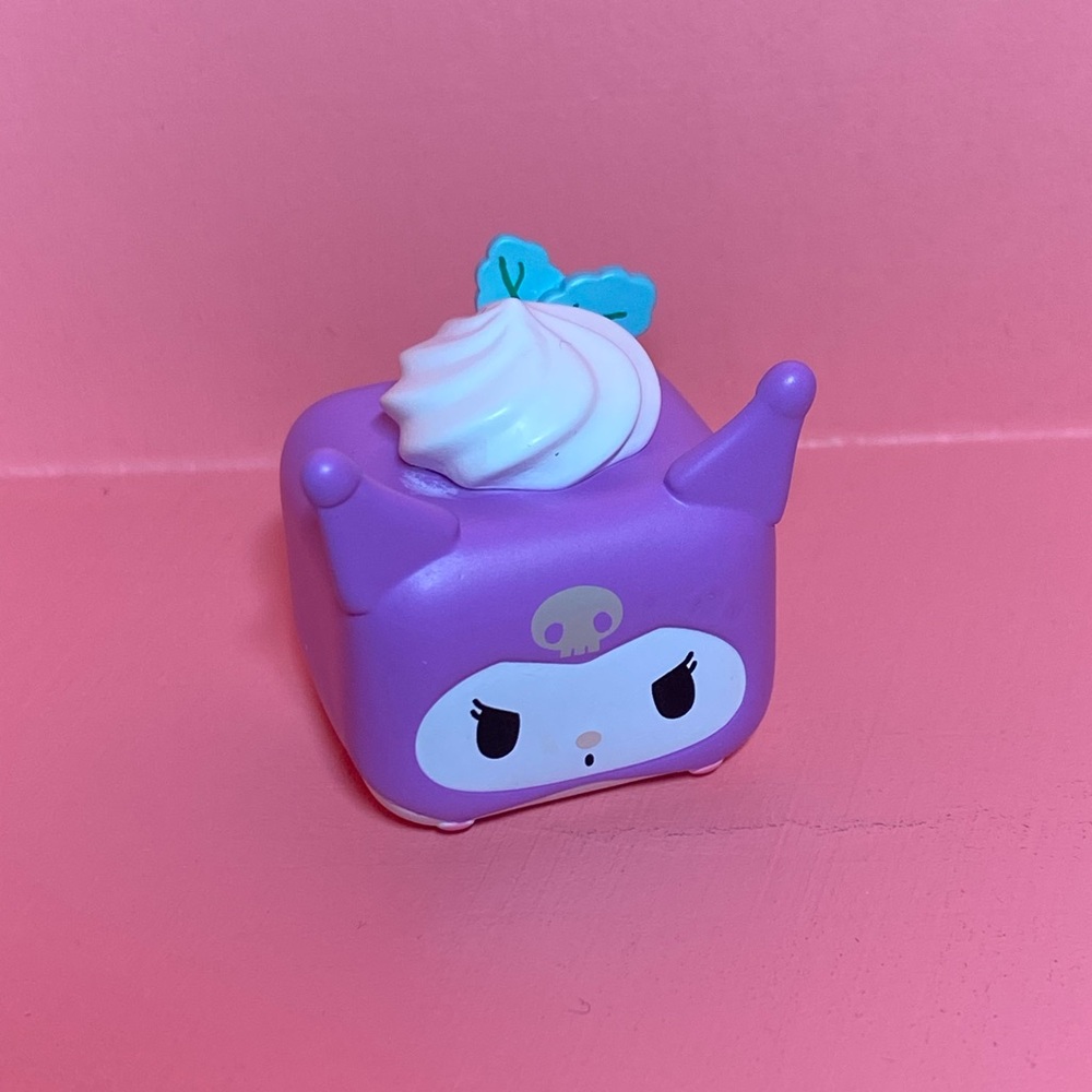 Kuromi Sanrio Dessert Mini Figure
